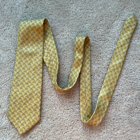 J.S. Black & Co. Men's Yellow 100% Silk Tie - Geometric - EUC - Picture 1 of 5